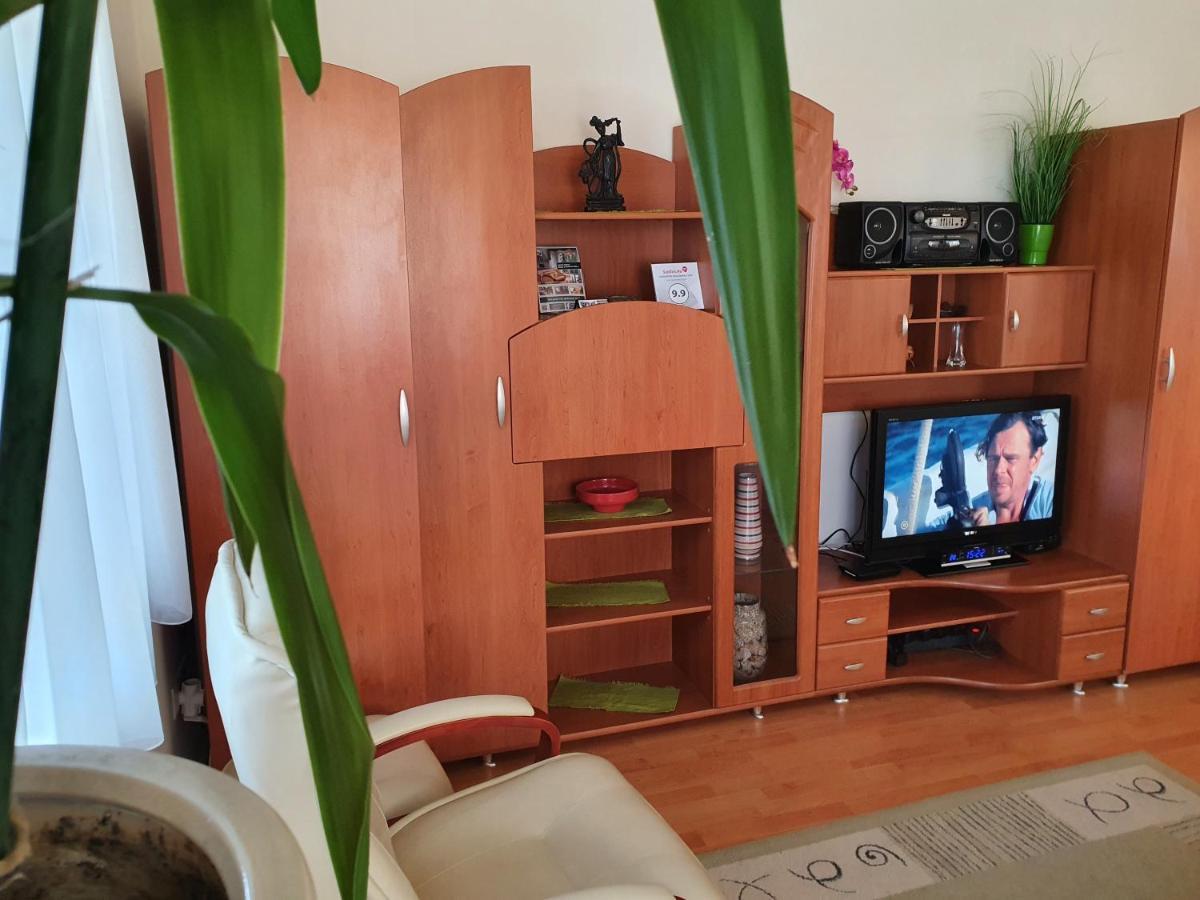 Gyorapartman2 Ngoại thất bức ảnh