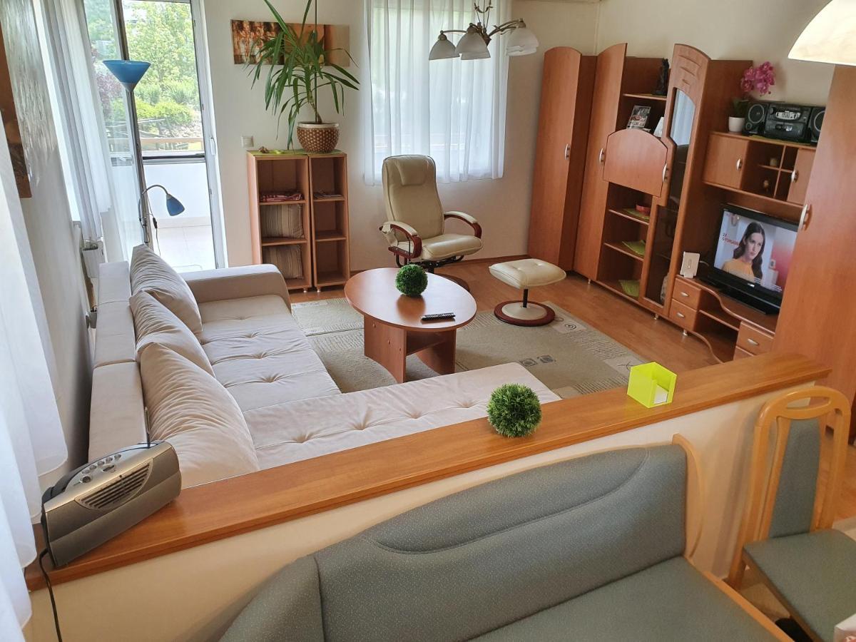 Gyorapartman2 Ngoại thất bức ảnh